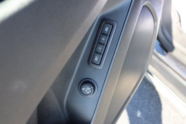 used 2022 Chevrolet Equinox car, priced at $27,990