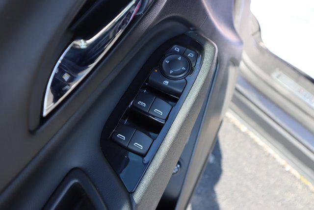 used 2022 Chevrolet Equinox car, priced at $27,990