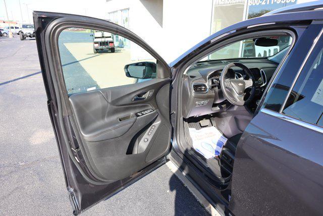 used 2022 Chevrolet Equinox car, priced at $27,990