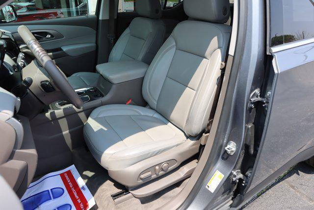 used 2018 Chevrolet Traverse car, priced at $16,990