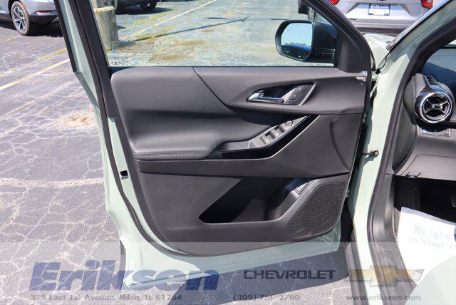 new 2026 Chevrolet Equinox car, priced at $32,540
