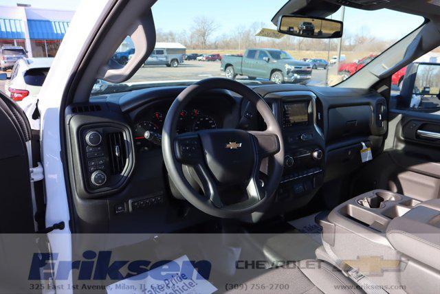 new 2025 Chevrolet Silverado 3500 car, priced at $55,560