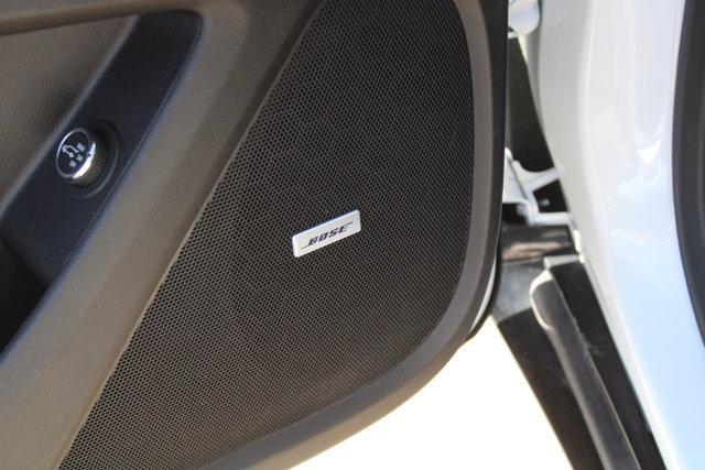 used 2019 Chevrolet Traverse car, priced at $22,990