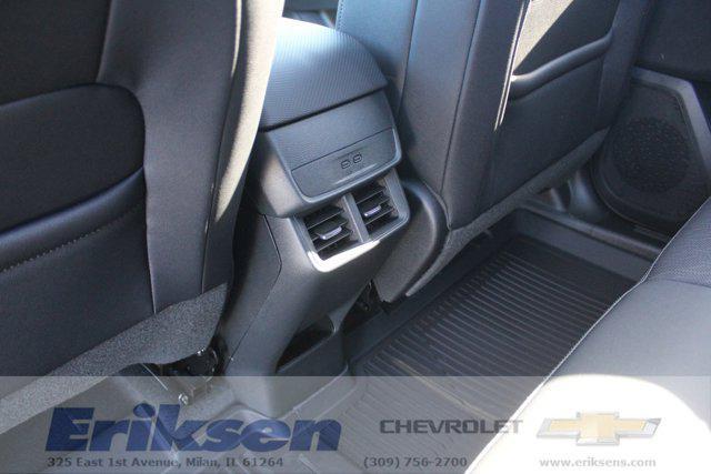 new 2026 Chevrolet Equinox car, priced at $34,380