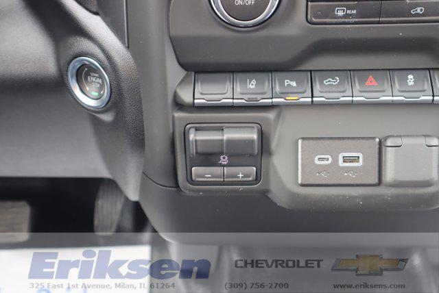 new 2025 Chevrolet Silverado 3500 car, priced at $54,560