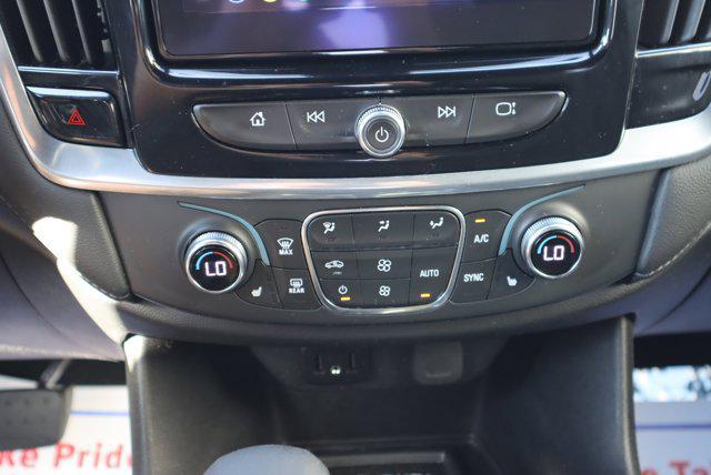 used 2022 Chevrolet Traverse car, priced at $35,990