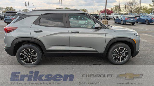 new 2025 Chevrolet TrailBlazer car, priced at $28,080