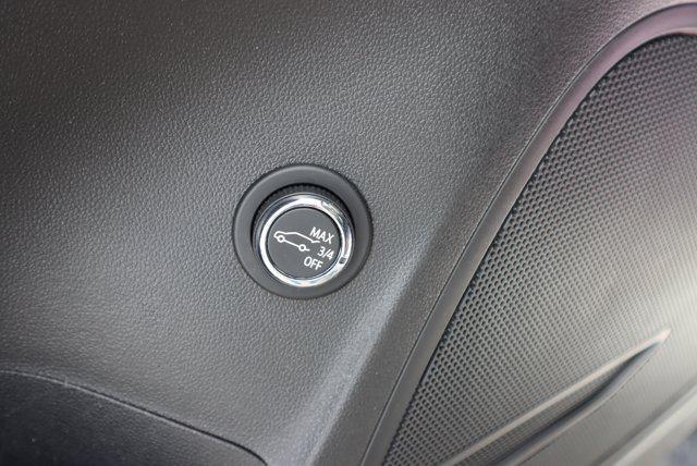 used 2023 Buick Envision car, priced at $35,990