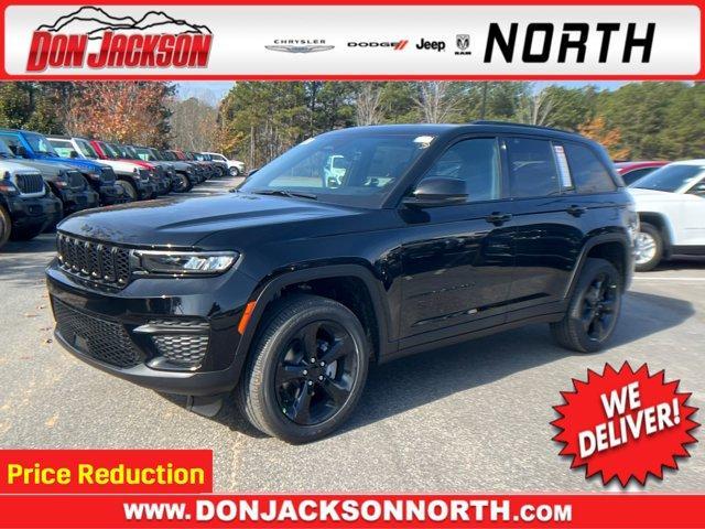 new 2025 Jeep Grand Cherokee car, priced at $39,999