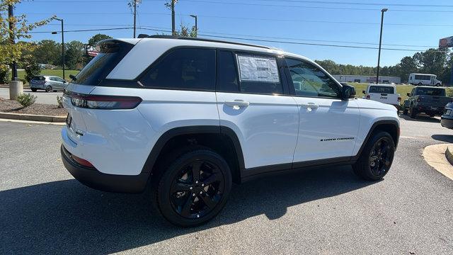 new 2025 Jeep Grand Cherokee car, priced at $47,500