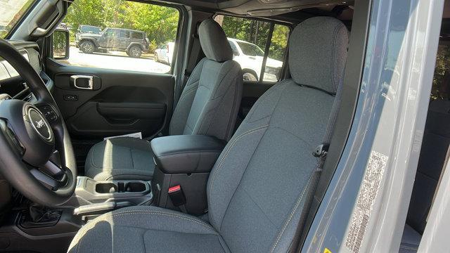 new 2025 Jeep Wrangler car, priced at $34,959