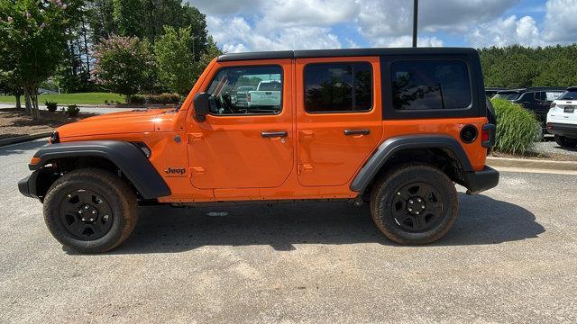 new 2025 Jeep Wrangler car, priced at $45,670
