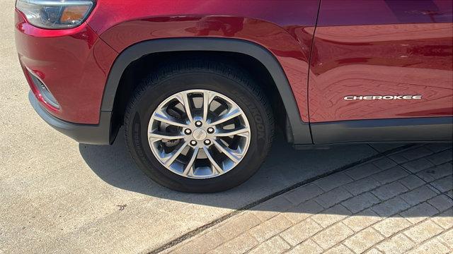used 2020 Jeep Cherokee car, priced at $10,995