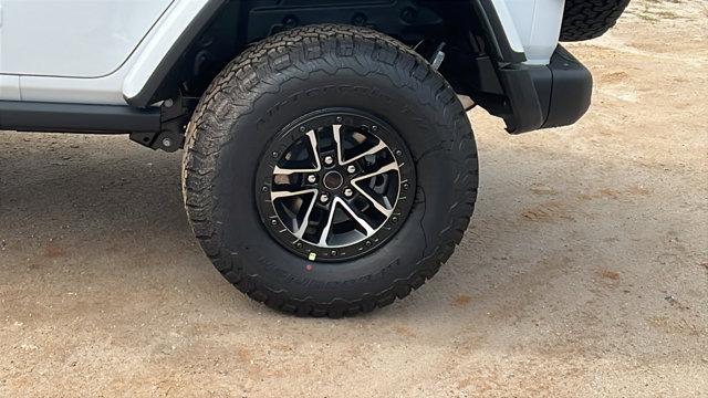 new 2025 Jeep Wrangler car, priced at $69,995