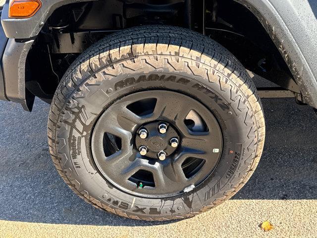 new 2026 Jeep Wrangler car, priced at $39,490