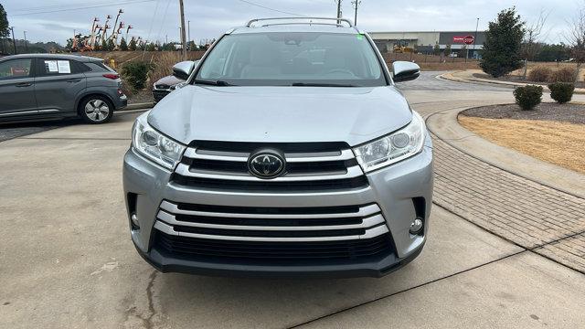 used 2018 Toyota Highlander car, priced at $25,995