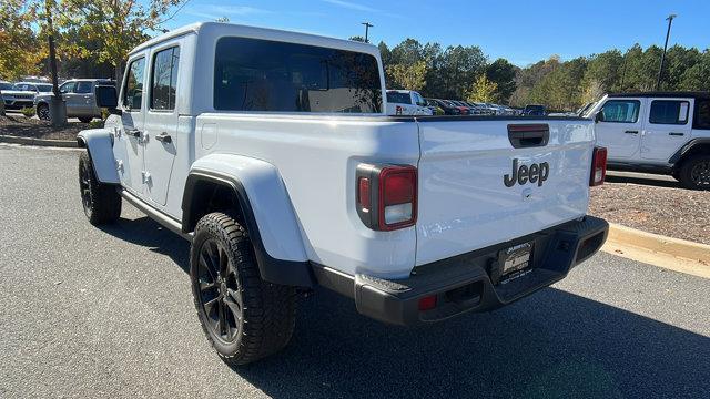 new 2025 Jeep Gladiator car, priced at $37,995