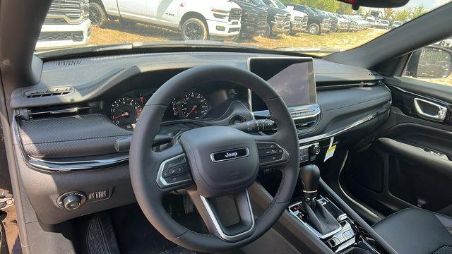 new 2025 Jeep Compass car, priced at $28,995