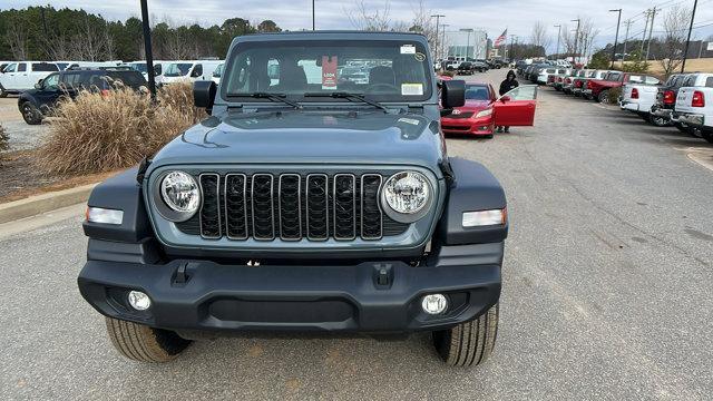 new 2025 Jeep Wrangler car, priced at $32,585