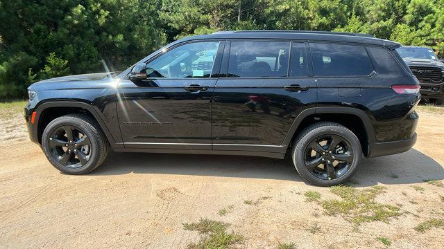 new 2025 Jeep Grand Cherokee L car, priced at $39,955