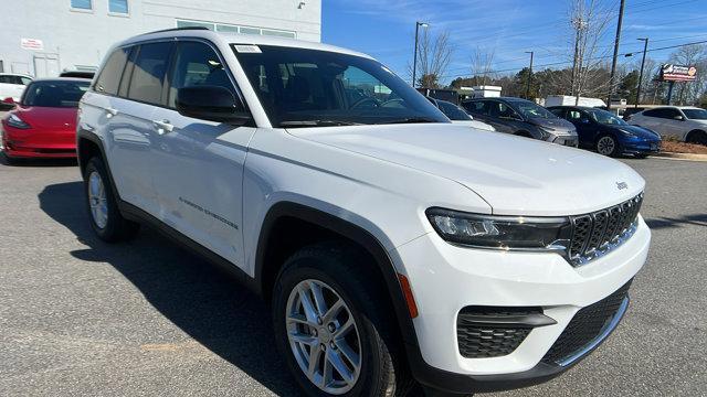 new 2025 Jeep Grand Cherokee car, priced at $33,580