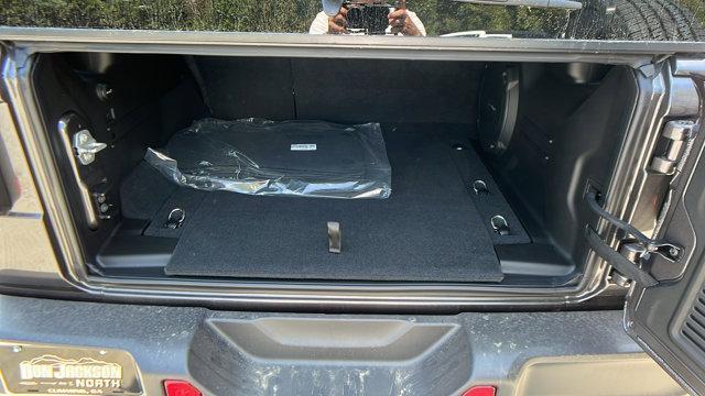 new 2025 Jeep Wrangler car, priced at $46,995