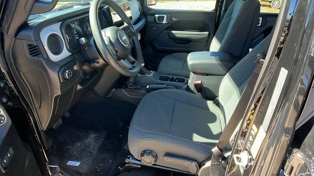 new 2025 Jeep Gladiator car, priced at $38,995