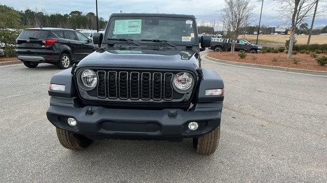 new 2025 Jeep Wrangler car, priced at $47,650