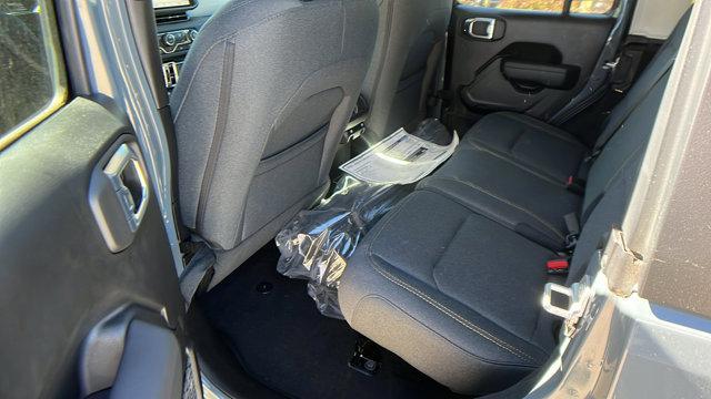 new 2026 Jeep Wrangler car, priced at $40,333