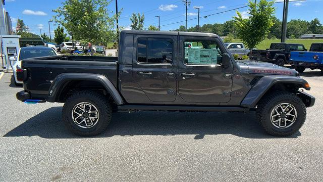 new 2024 Jeep Gladiator car, priced at $57,950