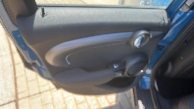 used 2024 MINI Hardtop car, priced at $22,995
