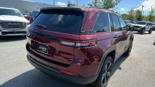 new 2024 Jeep Grand Cherokee car, priced at $38,950