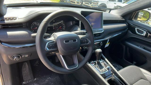 new 2025 Jeep Compass car, priced at $27,255