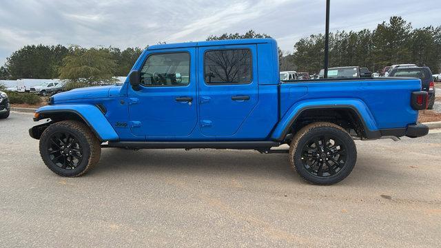 new 2025 Jeep Gladiator car, priced at $43,385