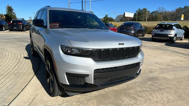 used 2023 Jeep Grand Cherokee L car, priced at $27,995