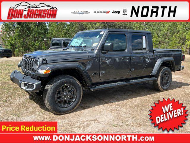 new 2024 Jeep Gladiator car, priced at $42,999