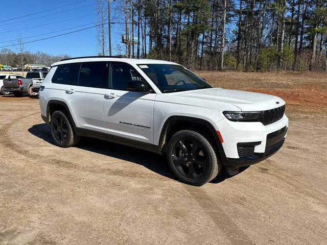 new 2025 Jeep Grand Cherokee L car, priced at $42,845