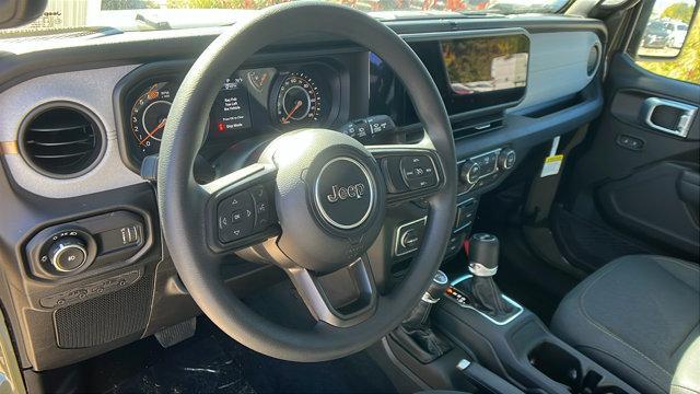 new 2026 Jeep Wrangler car, priced at $41,375