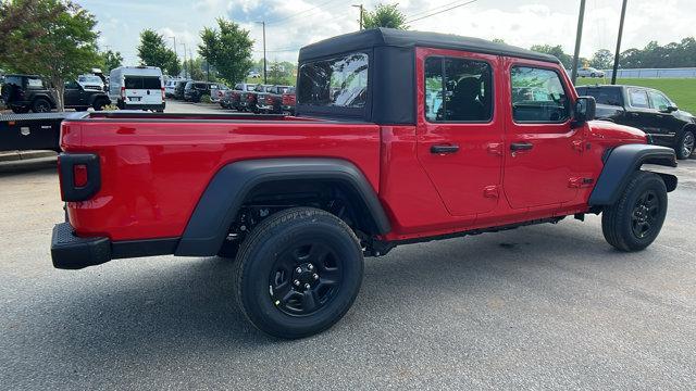 new 2025 Jeep Gladiator car, priced at $40,690