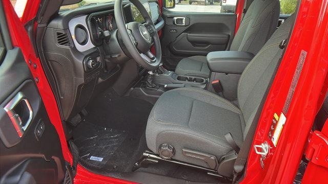 new 2025 Jeep Gladiator car, priced at $40,690