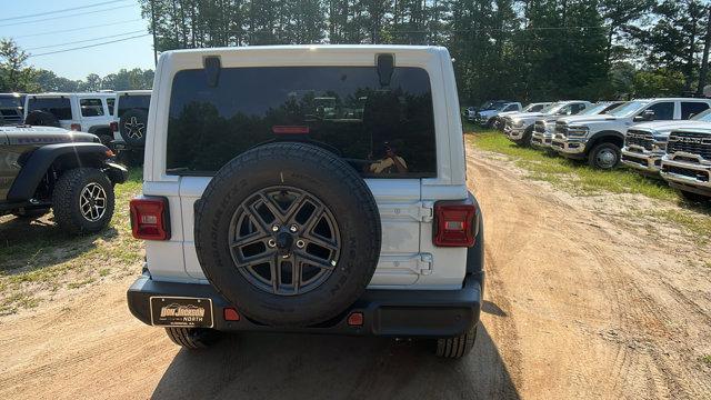 new 2025 Jeep Wrangler car, priced at $45,995