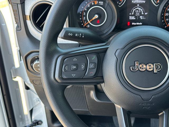 new 2025 Jeep Gladiator car, priced at $32,450