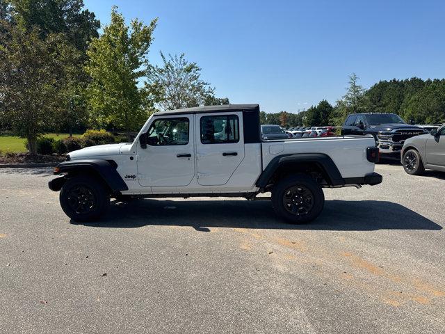 new 2025 Jeep Gladiator car, priced at $32,450