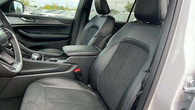 new 2025 Jeep Grand Cherokee L car, priced at $39,650