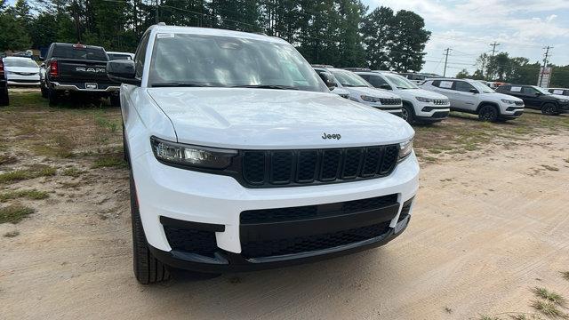 new 2025 Jeep Grand Cherokee L car, priced at $39,650