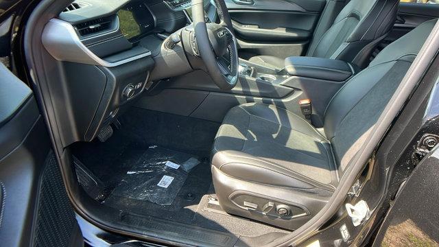 new 2025 Jeep Grand Cherokee L car, priced at $38,375
