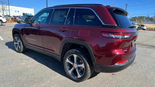 new 2025 Jeep Grand Cherokee car, priced at $52,435