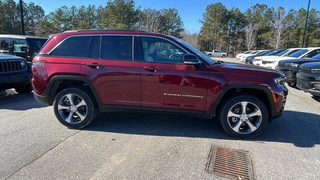 new 2025 Jeep Grand Cherokee car, priced at $52,435