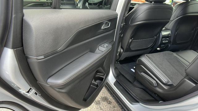 new 2025 Jeep Grand Cherokee L car, priced at $39,995