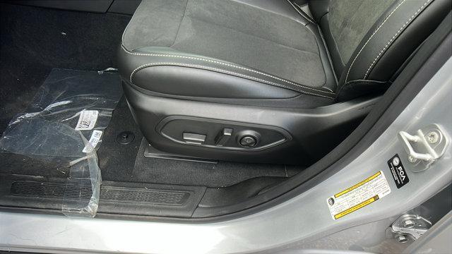 new 2025 Jeep Grand Cherokee L car, priced at $39,995